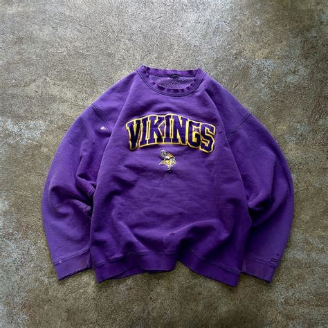 Vintage Thrashed Minnesota Vikings Crewneck Sz L Depop