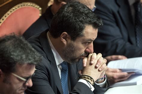 Gregoretti Senato Dice S Al Processo Per Salvini Lega Esce Dall Aula