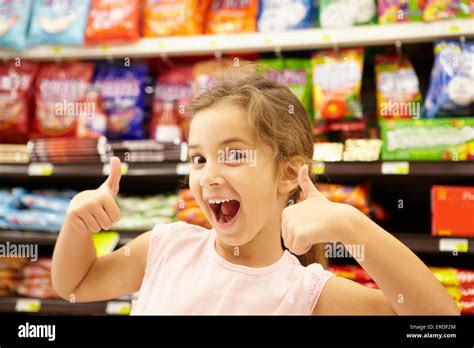 Confectionery Aisle Hi Res Stock Photography And Images Alamy