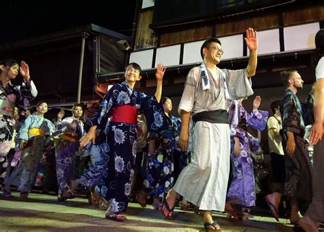 郡上おどり 令和元年 徹夜踊り初日 記録写真。後編 団塊のブログ こだわりの「物」がたり