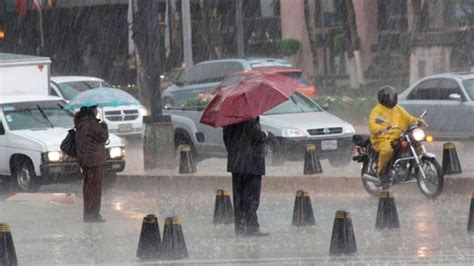 Frente frío y tormenta Kay dejarán fuertes lluvias y posibles