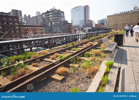 High Line Park NYC Editorial Image - Image: 24126795