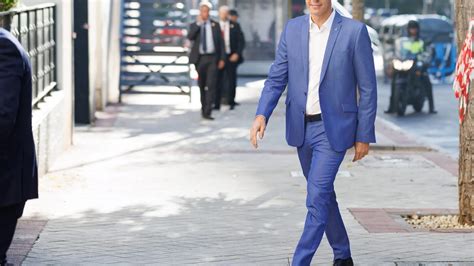 Sánchez se reivindica como única alternativa tras el candidato fallido