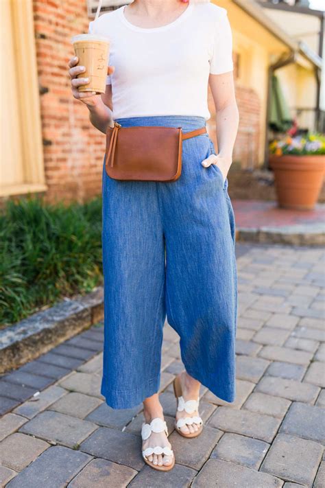 How to Wear a Belt Bag with Style | Poor Little It Girl