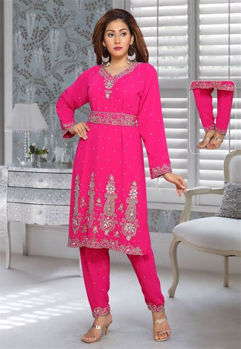 Buy Magenta Faux Georgette Embroidered Readymade Islamic Kurti 194941