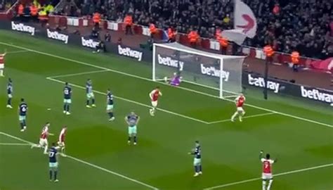 Albion Punished By Ruthless Arsenal Video Dailymotion