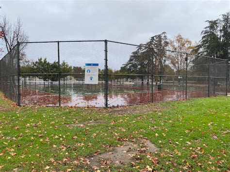 Park Dearborn Park Reviews And Photos 17141 Nordhoff St Northridge
