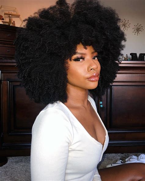 Pin ᧁꫀꪮ𝕣ᧁⅈꪖ ᥇ꪖⅈડꫀ Black Natural Hairstyles Afro Hairstyles Big Hair