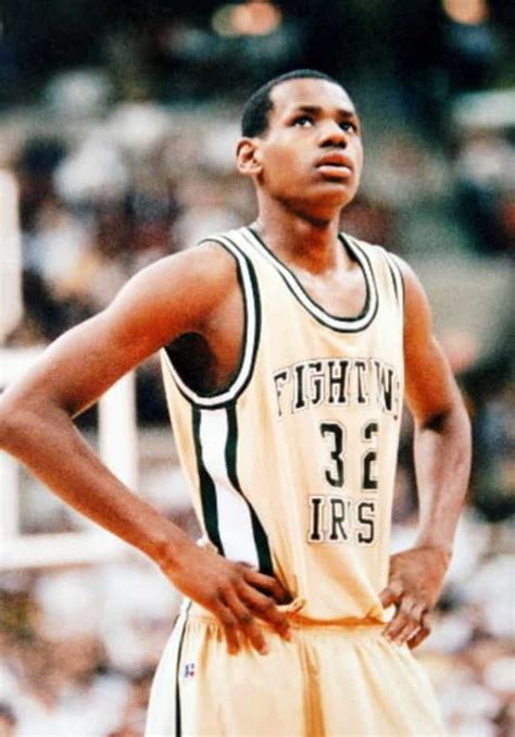 18 Photos Of Lebron James When He Was Young