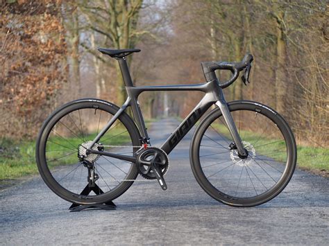 Giant Propel Advanced 2 Disc 2021 S TEC Sports