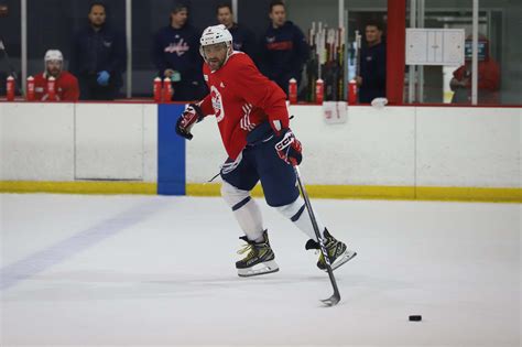 Alex Ovechkin debuts strange, striped tape job on stick blade during ...