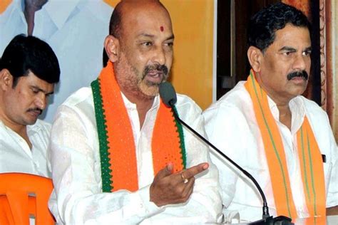 Telangana Bjp Chief Demands Probe By Sitting Judge In Tspsc Paper Leak