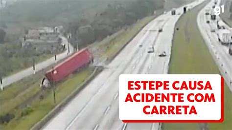 Estepe De Carreta Se Solta E Causa Acidente Em Itapecerica Da Serra Na