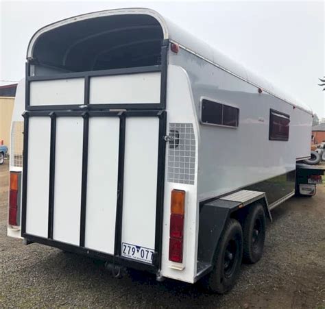 Gooseneck 5th Wheel Horse Float Farm Tender