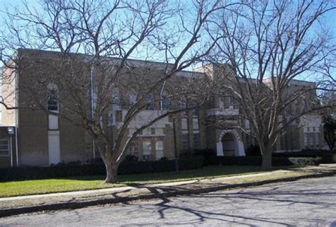 Frio County Courthouse, Pearsall, Texas.