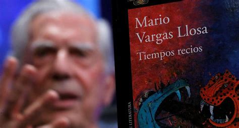 Mario Vargas Llosa presentó su libro en Madrid Tiempos recios