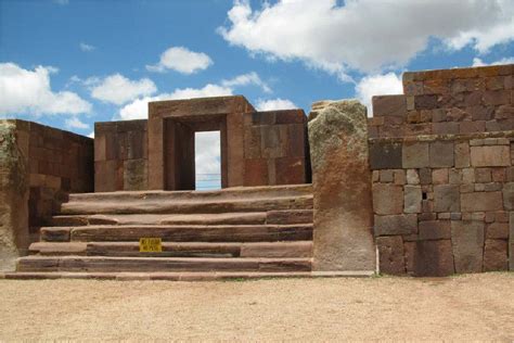 Arquitectura De La Cultura Tiahuanaco En Tiahuanaco Themelower