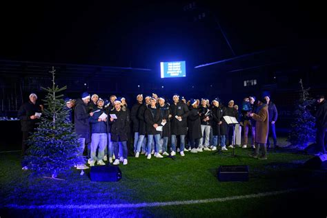 FC Blau Weiß Linz Kapitän Fabio Strauss Co mit neuen Talenten