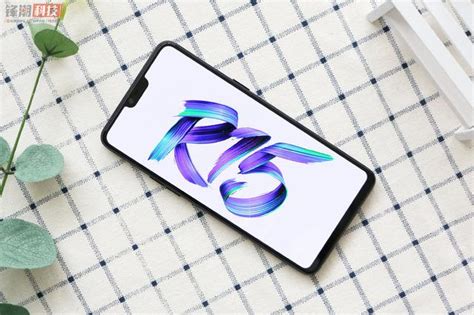 超越自然的美麗光環：oppo R15 星空紫 真機圖賞 每日頭條