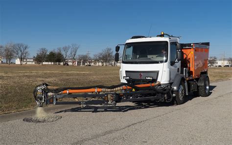 Bergkamp Debuts New Spray Injection Pothole Patcher Equipment Journal