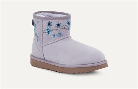 Classic Mini Blossom Boot Ugg® Official