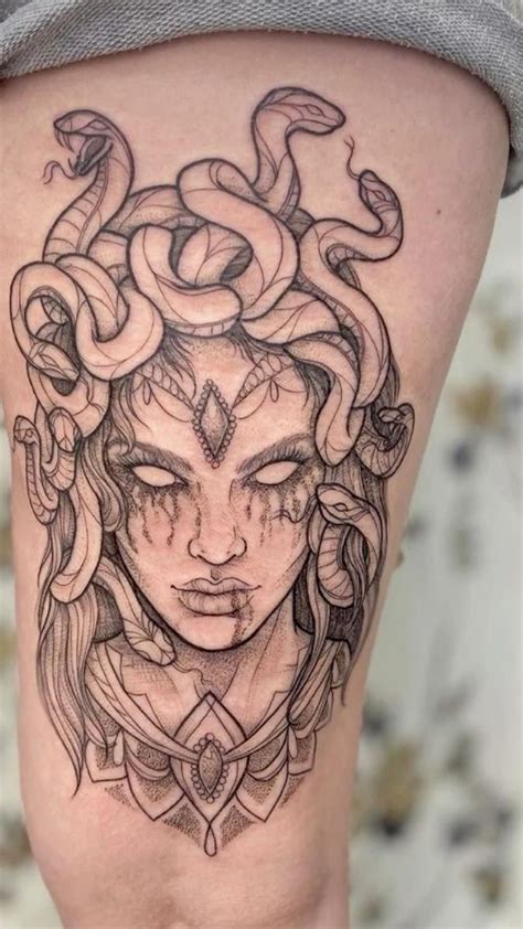 Tatuagem De Medusa Significado E Fotos Para Inspirar Fashion Bubbles