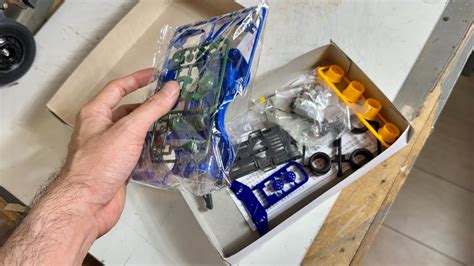 Video Nostalgia Unboxing Dan Rakit Tamiya Paling Laris Pas Jaman SD