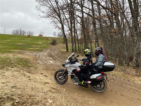 Tu Opini N Cuenta Viajar En Moto Mejor En Pareja Moto Pro