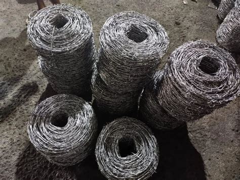Iron Galvanized Barbed Wire Bundle Wire Diameter 2 Mm 25 Mm At Rs