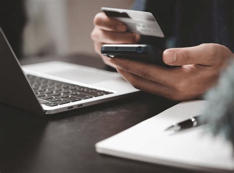 E Commerce 2024 Innovation And Personalization