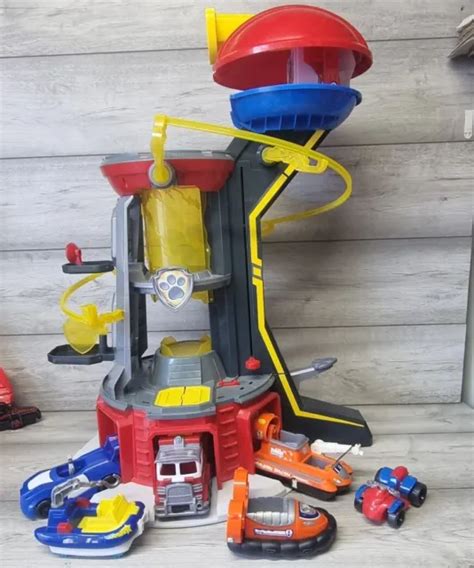 PAW Patrol Mighty Lookout Tower Playset With Lights And Sounds