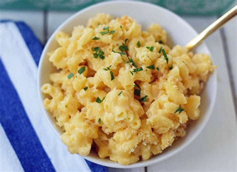 Homemade Macaroni and Cheese | Modern Honey