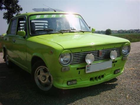 A falusi Lada - Jajj,de csúnya!