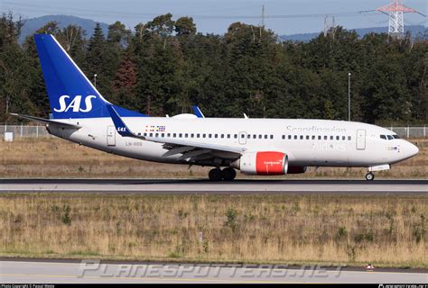 LN RRB SAS Scandinavian Airlines Boeing 737 783 WL Photo By Pascal