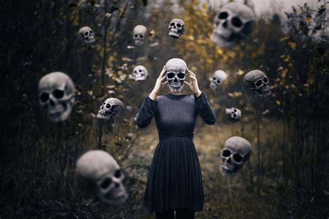 [300+] Spooky Pictures | Wallpapers.com