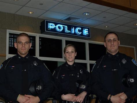 Three Veterans Sworn In As New Weymouth Police Officers Weymouth Ma