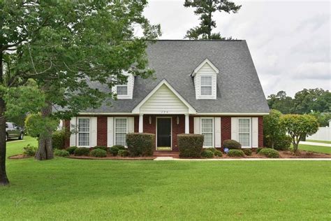 Leesburg, GA Real Estate - Leesburg Homes for Sale | realtor.com®