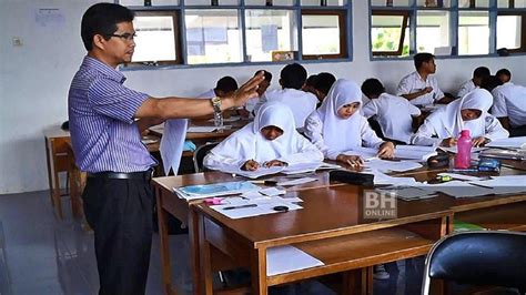 Kurang guru, tak suka membaca punca kelas sastera tutup | Pendidikan ...