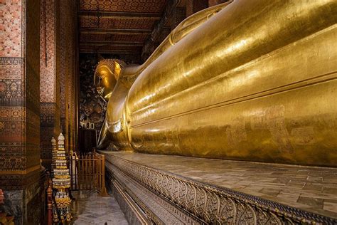 Fondo El Templo Del Buda Reclinado En Bangkok Tailandia Wat Pho Foto E