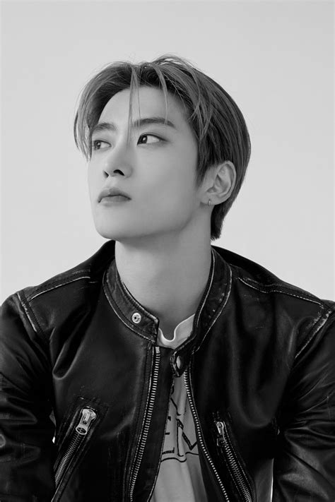 Nct Rilis Foto Teaser Terbaru Jaehyun Mark Taeil Untuk Album