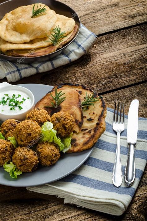 Salud Falafel Crujiente Fotograf A De Stock Peteer