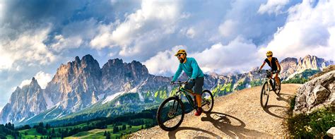 Radfahren Und Radurlaub In Den Dolomiten Startseite Kurvenk Nig Fahrrad