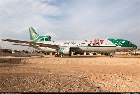 HZ AHP Saudi Arabian Airlines Lockheed L 1011 TriStar 200 L 1011 385 1