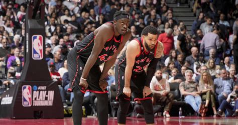 Raptors Fred Vanvleet Siakam Get Mixed Reviews From Fans After