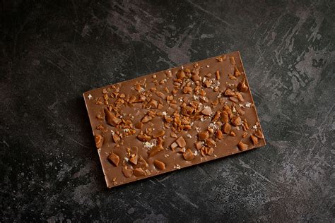 Chilli Artisan Chocolate Bar Milk Chocolate Atelier Yuwa Ciao Jp