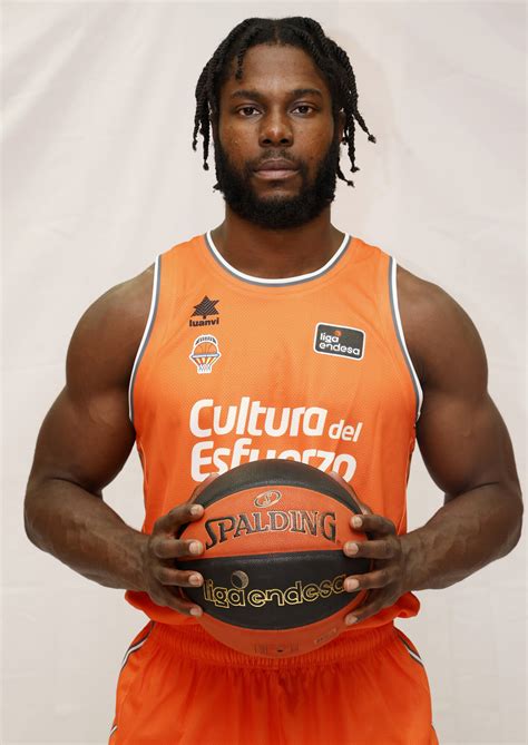 Semi Ojeleye Valencia Basket Foto 21 De 21