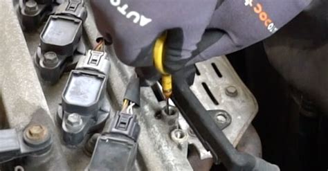 How To Change Spark Plugs On Toyota Hiace Iv Minibus H H