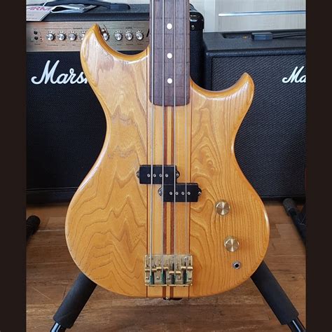 Westone Thunder Fretless Light Oak Active Bass Guitar Matsumoku Mij