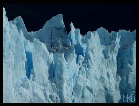 Argentina - Perito Moreno Glacier - Traveling Rockhopper