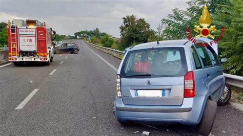 Incidente tardale sulla SS3bis una persona è rimasta ferita